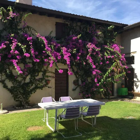 Casale Lucrezia By Garda Villa
