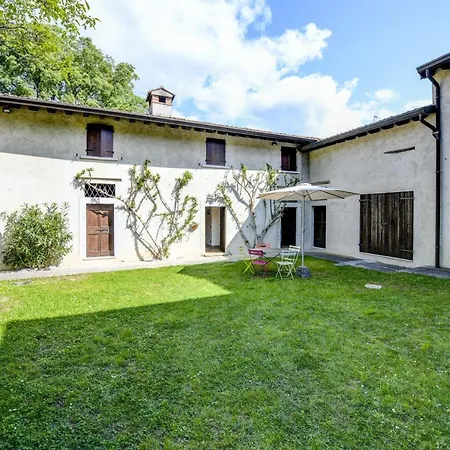 Casale Lucrezia By Garda