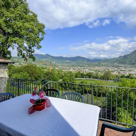 Villa Casale Lucrezia By Garda