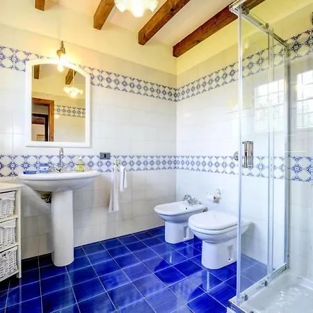 Casale Lucrezia By Garda Villa