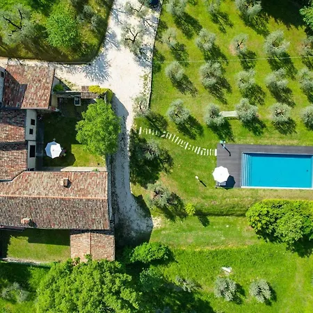 Casale Lucrezia By Garda Villa *